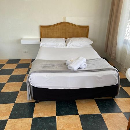 Queenslander Motel Голд-Кост Екстер'єр фото