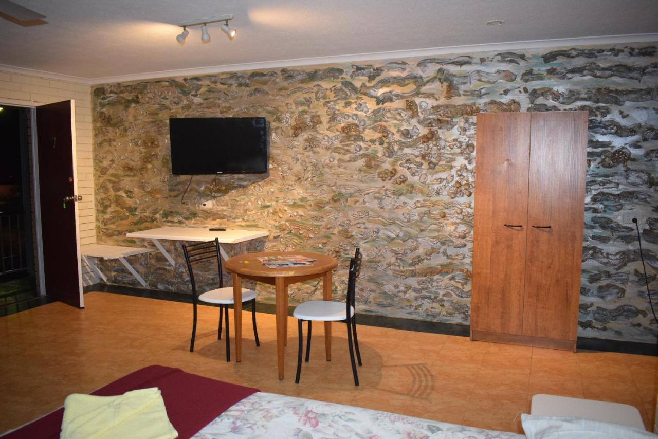 Queenslander Motel Голд-Кост Екстер'єр фото