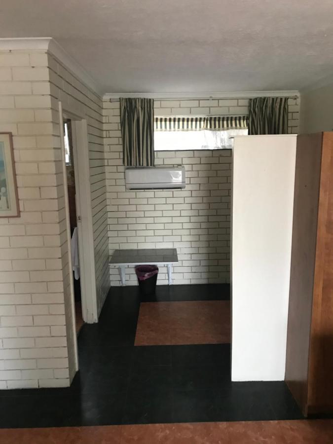 Queenslander Motel Голд-Кост Екстер'єр фото